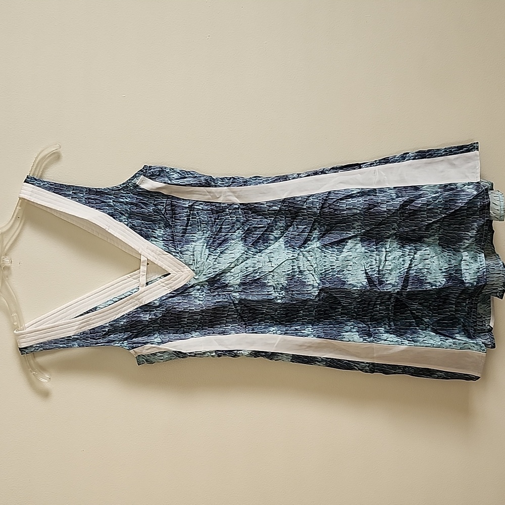AS By DF Neiman Marcus 100 Percent Silk Blue White Sleeveless Dress Womens Small